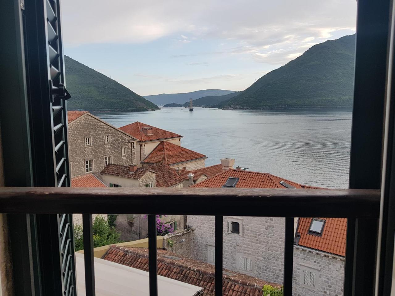 Gudelj Apartments Perast Zewnętrze zdjęcie